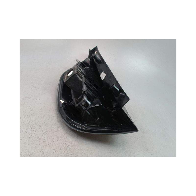 FEU ARRIERE DROIT RENAULT SCENIC MONOSP. III Phase 3 2013-...