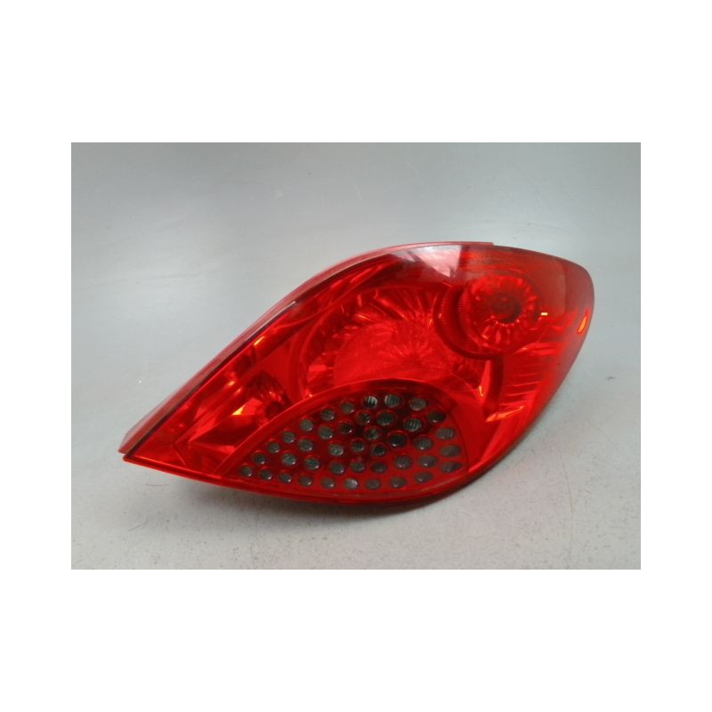 FEU ARRIERE DROIT PEUGEOT 207 2006-2013
