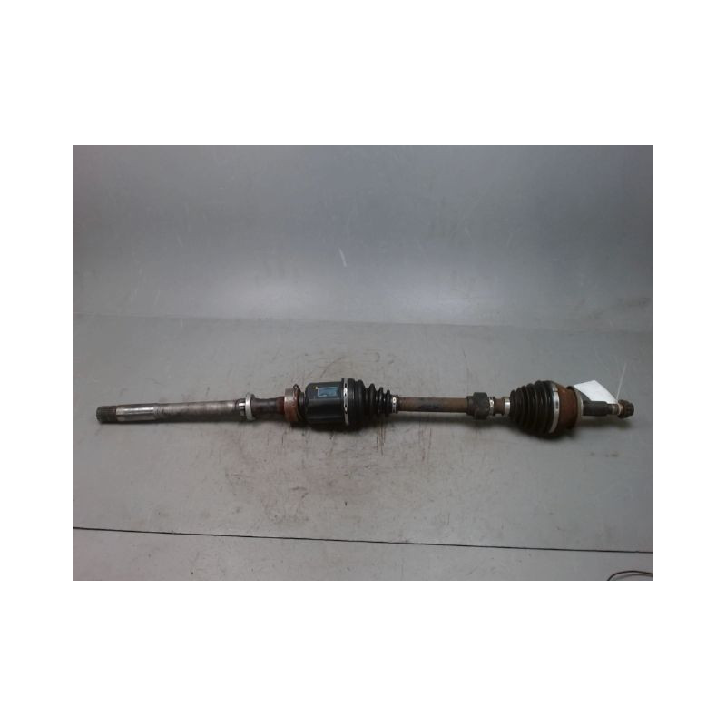 TRANSMISSION AVANT DROIT TOYOTA RAV4 2006 2.2 D 4WD 
