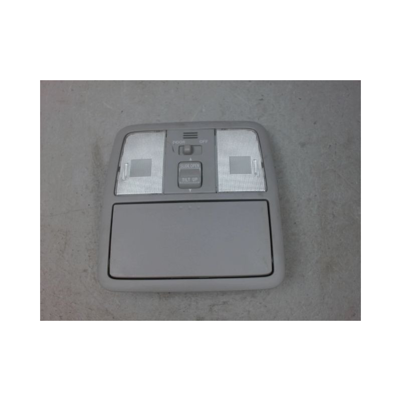 PLAFONNIER TOYOTA RAV4 2006
