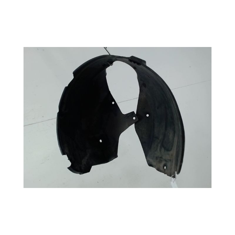 PARE-BOUE AVANT DROIT FORD FIESTA 95-9.99