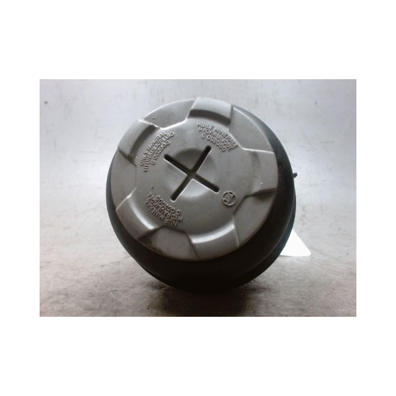 RESERVOIR POMPE DIRECTION AUDI A4 2008-