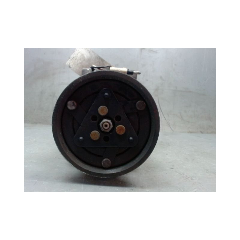 COMPRESSEUR AIR CONDITIONNE RENAULT LAGUNA 98-2000