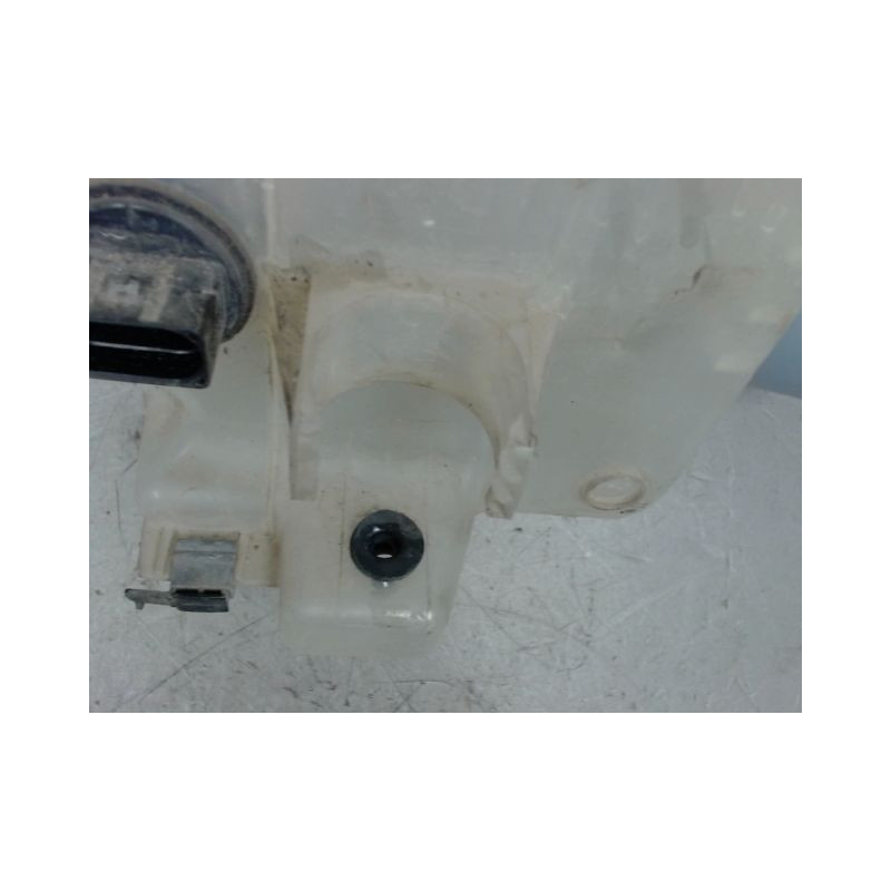 RESERVOIR LAVE-GLACE AVANT PORSCHE PANAMERA