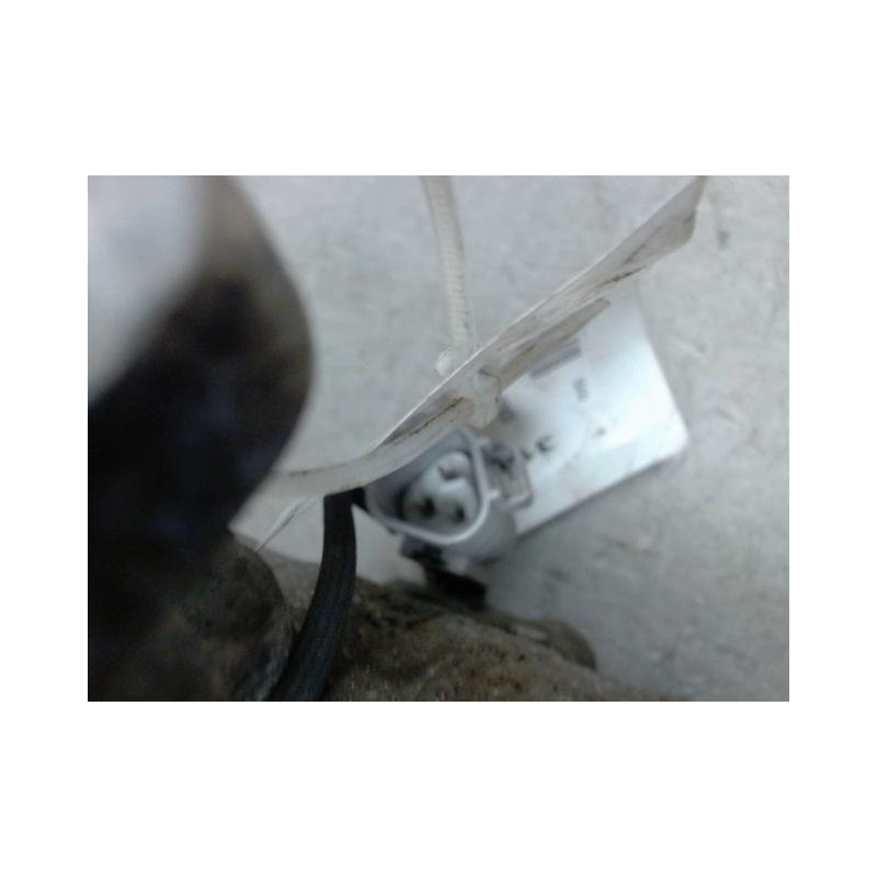 COMPRESSEUR AIR CONDITIONNE TOYOTA AVENSIS 2000-2003