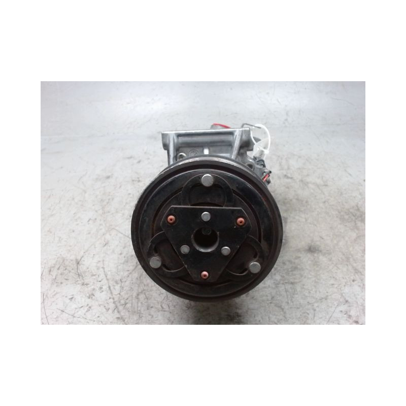 COMPRESSEUR AIR CONDITIONNE NISSAN JUKE