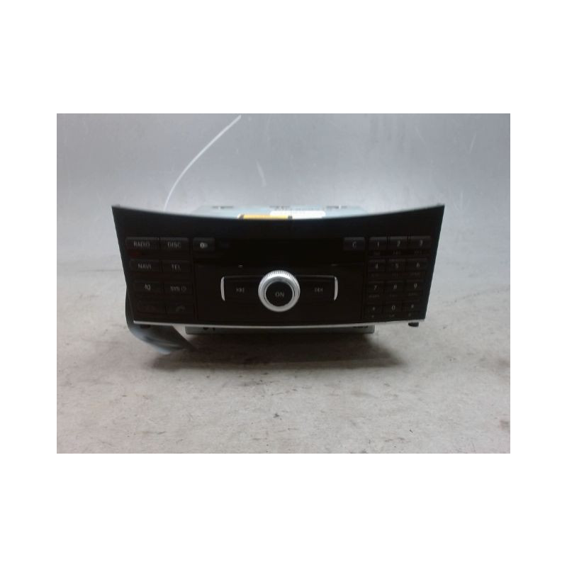 AUTORADIO MERCEDES CLASSE E COUPE 09-