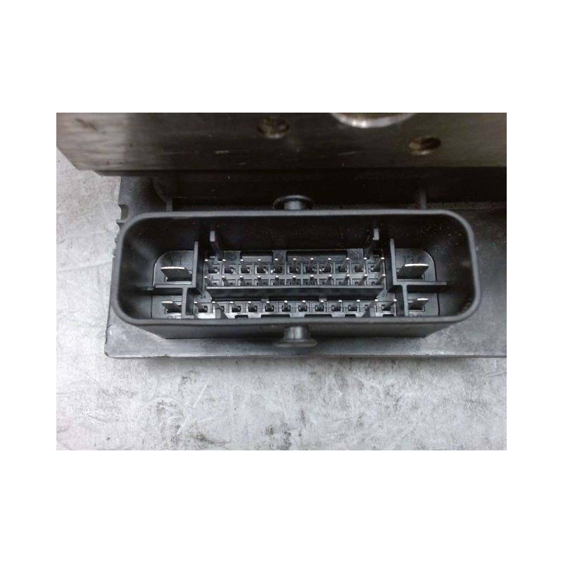 UNITE HYDRAULIQUE ABS MERCEDES CLASSE E COUPE 09-