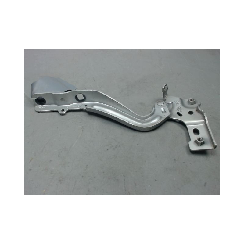 COMPAS DROIT CAPOT FORD KA+