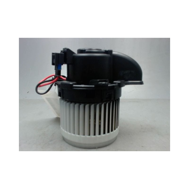 MOTEUR VENTILATEUR CHAUFFAGE RENAULT ZOE