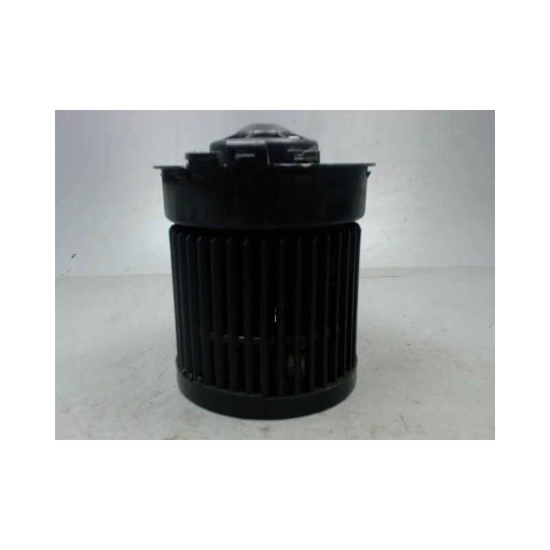MOTEUR VENTILATEUR CHAUFFAGE NISSAN QASHQAI