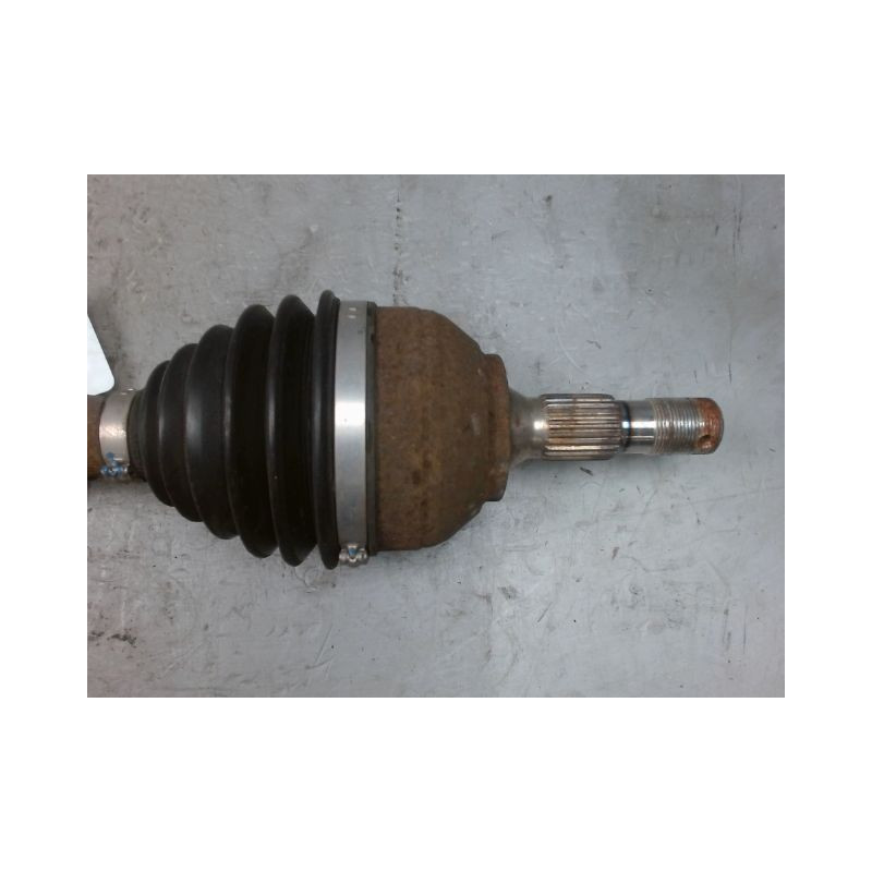 TRANSMISSION AVANT GAUCHE PEUGEOT 3008 2.0 HDi Hybrid4 
