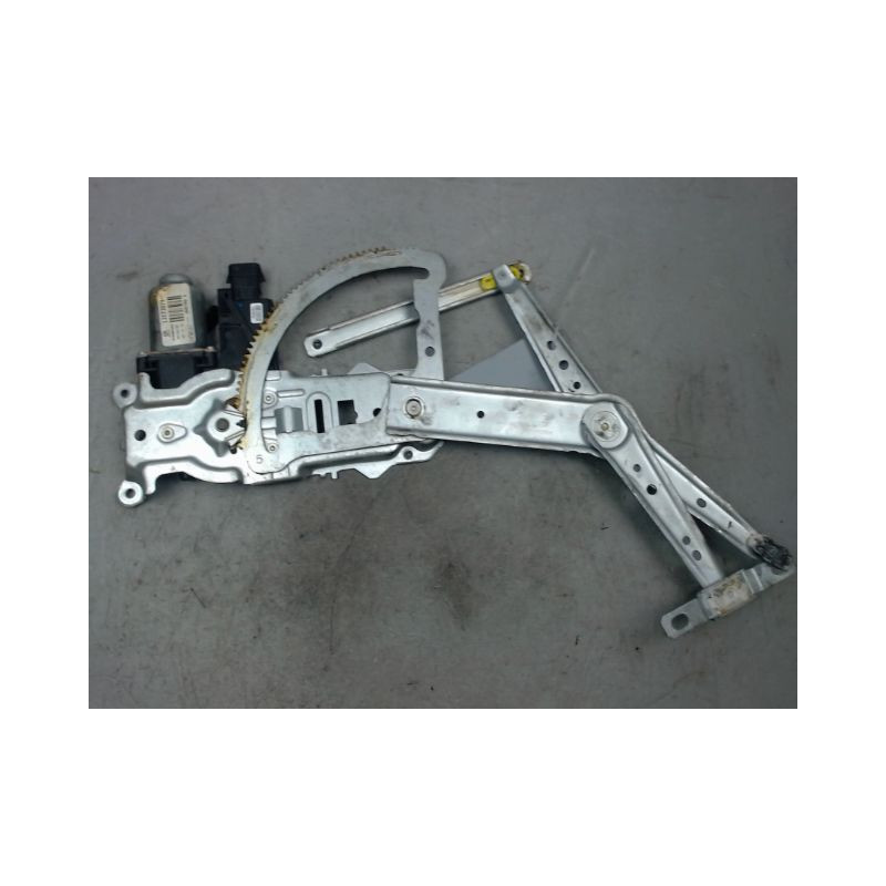 MECANISME+MOTEUR LEVE-GLACE AVANT DROIT OPEL CORSA 03-06