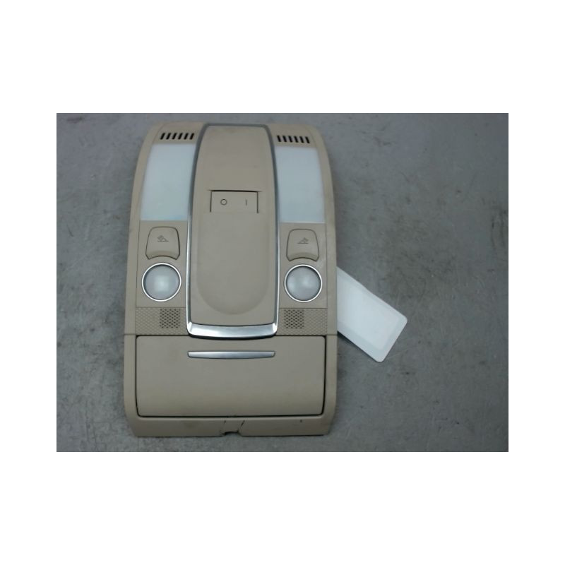 PLAFONNIER AUDI ALLROAD 2006-