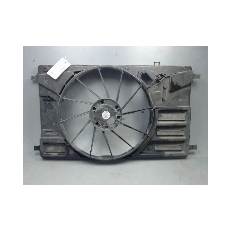 SUPPORT DE VENTILATEUR FORD T.CUSTOM