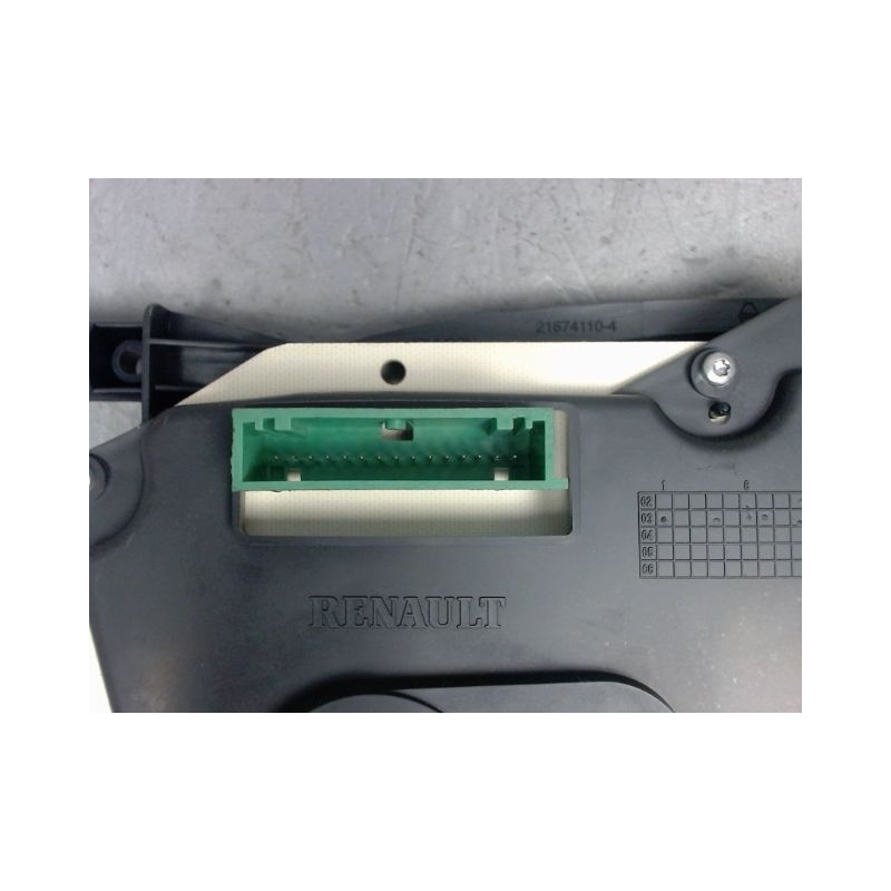 BLOC COMPTEURS RENAULT CLIO II PH.2 01-06