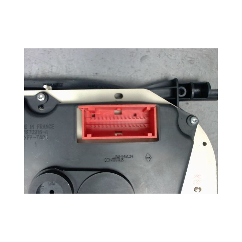 BLOC COMPTEURS RENAULT CLIO II PH.2 01-06
