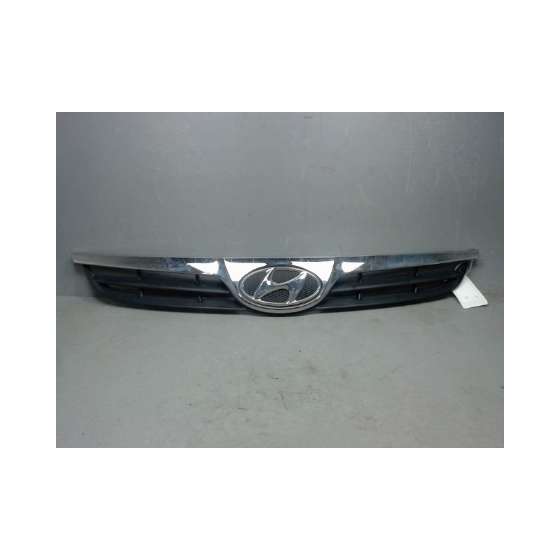 CALANDRE HYUNDAI I 20 2009-