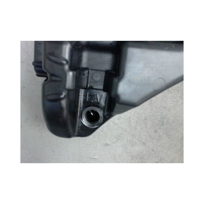 RESERVOIR LAVE-GLACE AVANT CITROEN C4