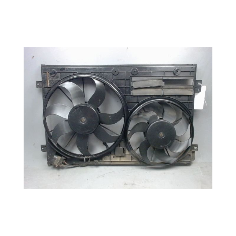 SUPPORT DE VENTILATEUR VOLKSWAGEN TIGUAN