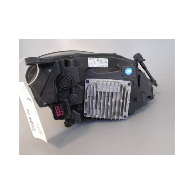PHARE GAUCHE VOLVO V40