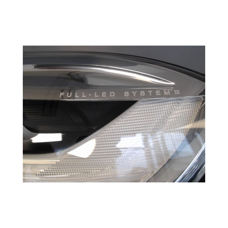 PHARE GAUCHE VOLVO V40