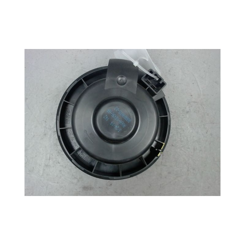 MOTEUR VENTILATEUR CHAUFFAGE VOLVO V40