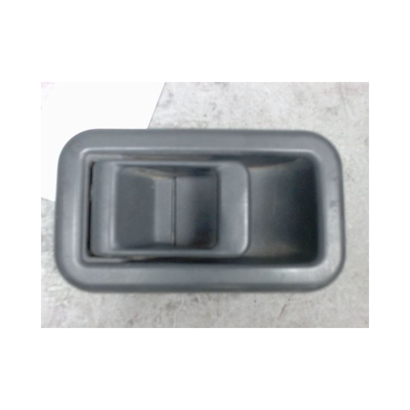 POIGNEE INTERIEURE PORTE AVANT DROIT FIAT DUCATO 14 M1A TOLE -2002