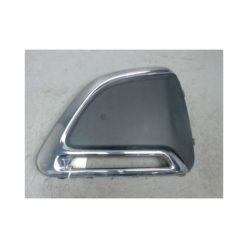 OBTURATEUR PHARE ADDITIONNEL PARE-CHOC AVG PEUGEOT 108
