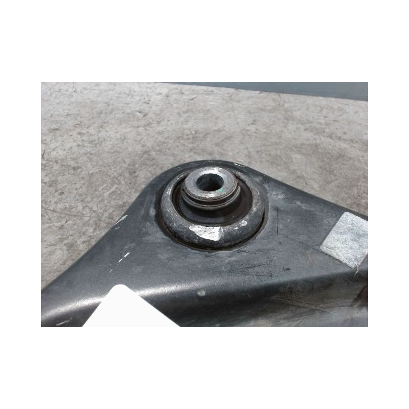 TRIANGLE INFERIEUR AVANT DROIT CITROEN C-ELYSEE