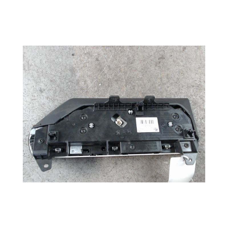 ECRAN GPS CITROEN C4 2008-