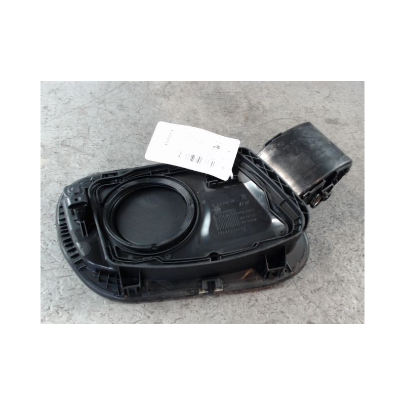 VOLET DE TRAPPE CHARGEMENT ELECTRIQUE PEUGEOT 308 2011-