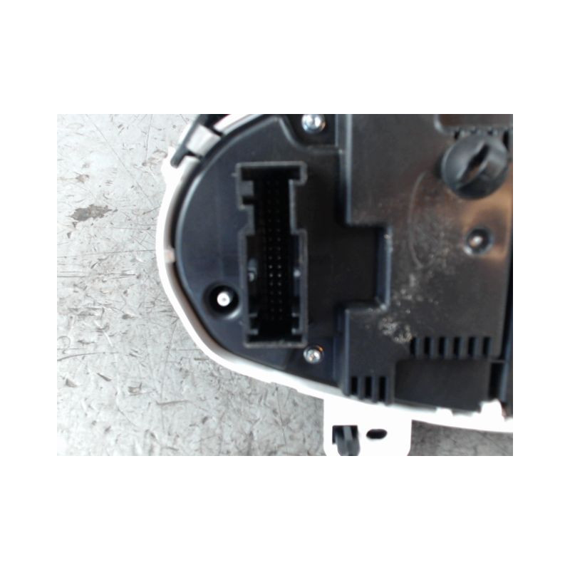BLOC COMPTEURS FORD T.COURIER