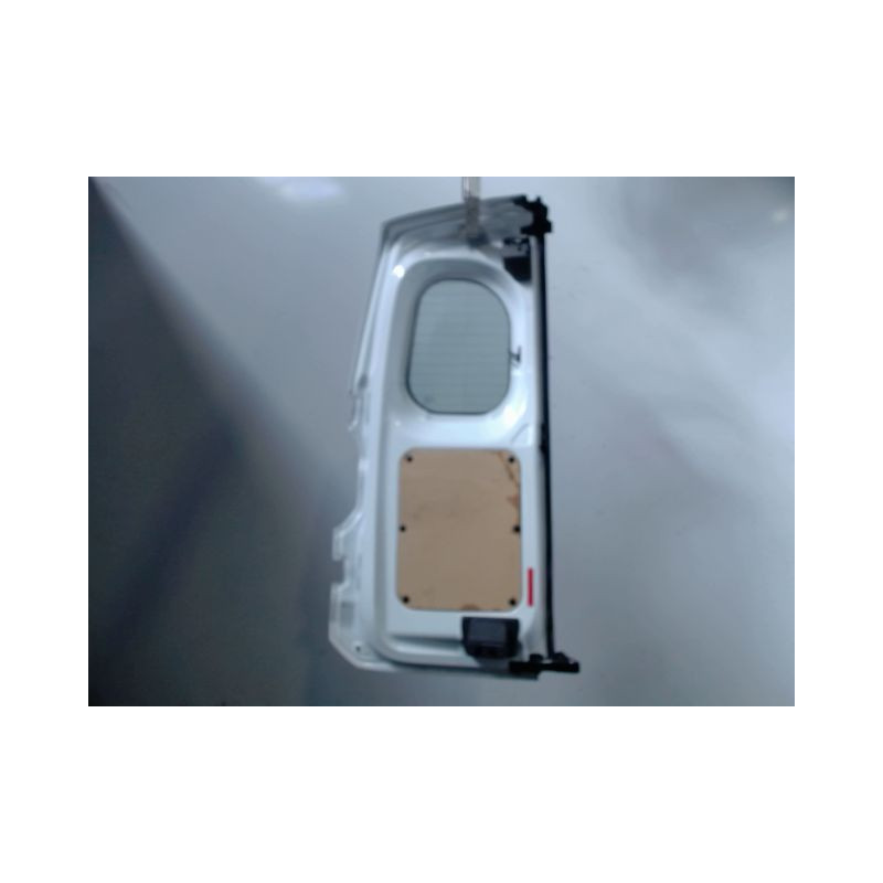 PORTE BATTANTE ARRIERE DROIT FORD T.COURIER