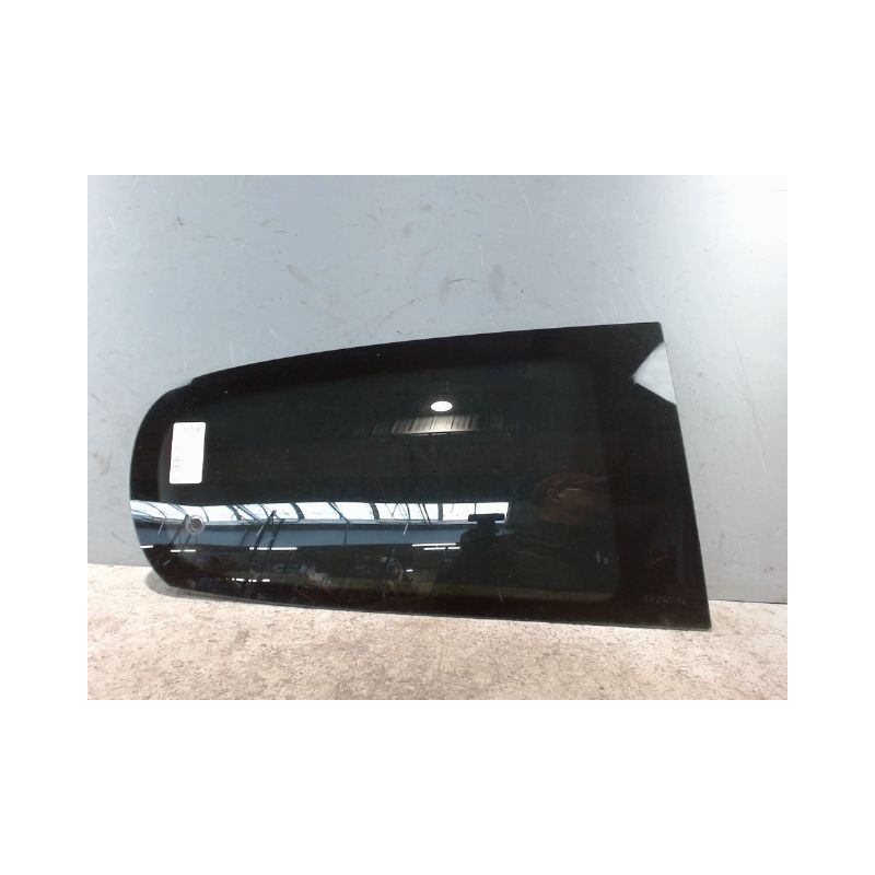 GLACE PORTE ARD PEUGEOT 108