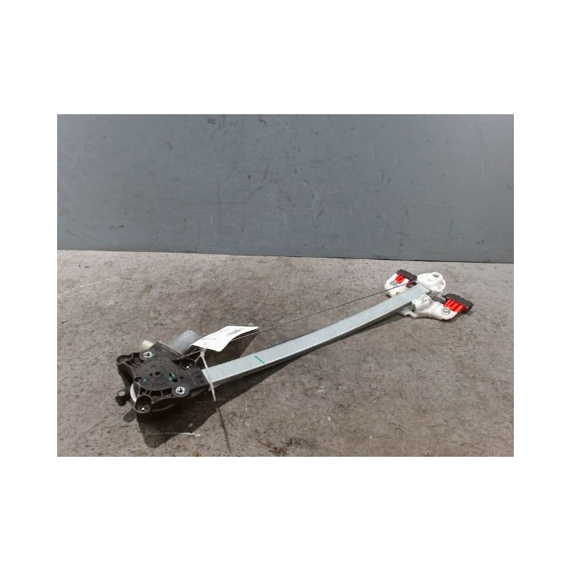 MECANISME+MOTEUR LEVE-GLACE ARRIERE DROIT SUZUKI BALENO