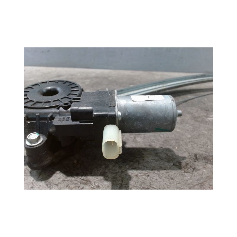 MECANISME+MOTEUR LEVE-GLACE ARRIERE DROIT SUZUKI BALENO