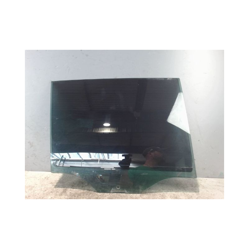 GLACE PORTE ARD VOLKSWAGEN TIGUAN 2009-
