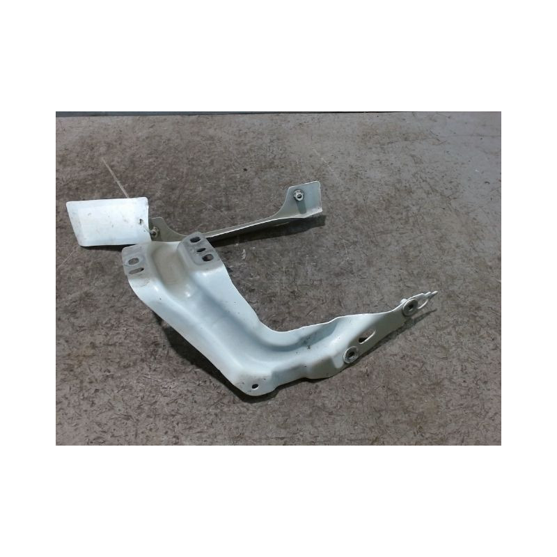 SUPPORT AILE AVG VOLKSWAGEN TIGUAN 2009-