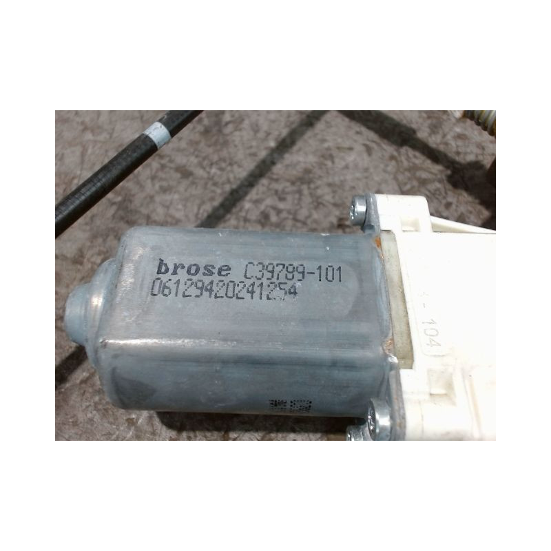 MECANISME+MOTEUR LEVE-GLACE AVANT DROIT LAND ROVER RR EVOQUE
