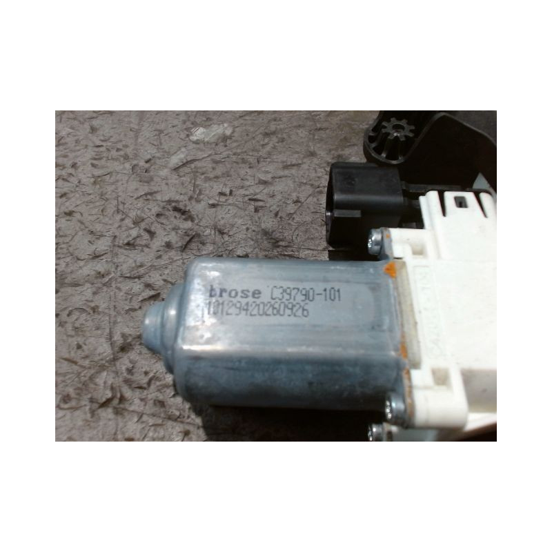 MECANISME+MOTEUR LEVE-GLACE AVANT GAUCHE LAND ROVER RR EVOQUE