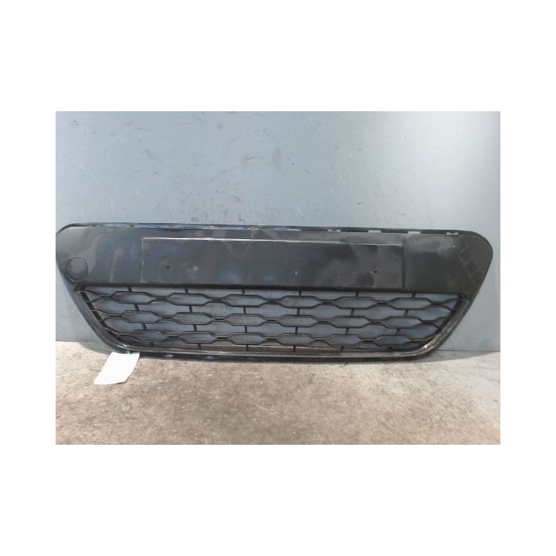 GRILLE PARE-CHOC AVANT KIA RIO 2005-