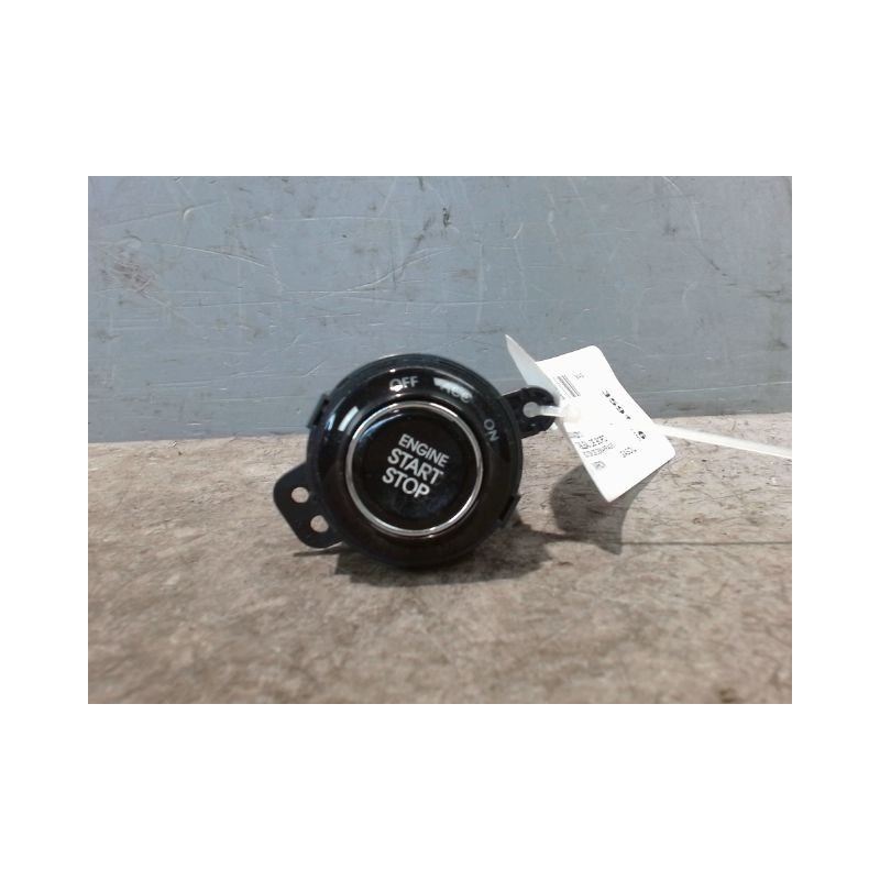 BOUTON DE DEMARRAGE KIA RIO 2005-