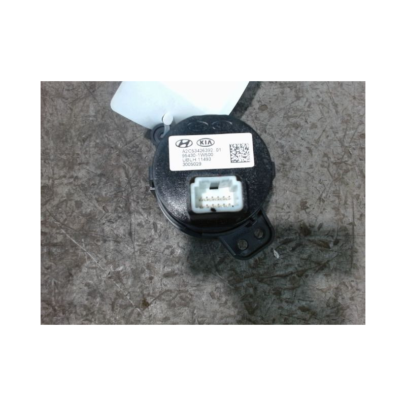 BOUTON DE DEMARRAGE KIA RIO 2005-