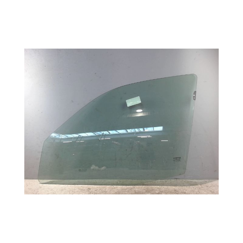 GLACE PORTE AVG RENAULT CLIO