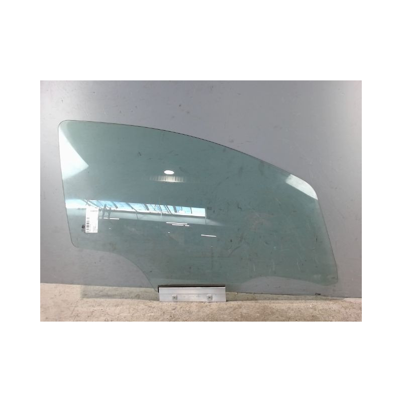 GLACE PORTE AVD OPEL CORSA