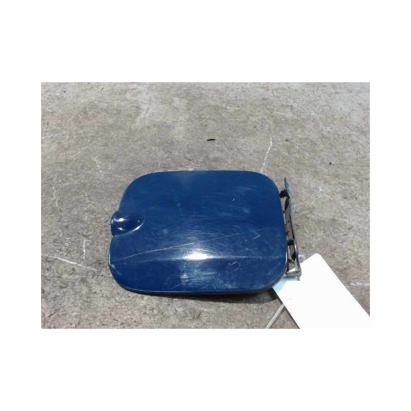 VOLET DE TRAPPE CARBURANT DACIA LOGAN