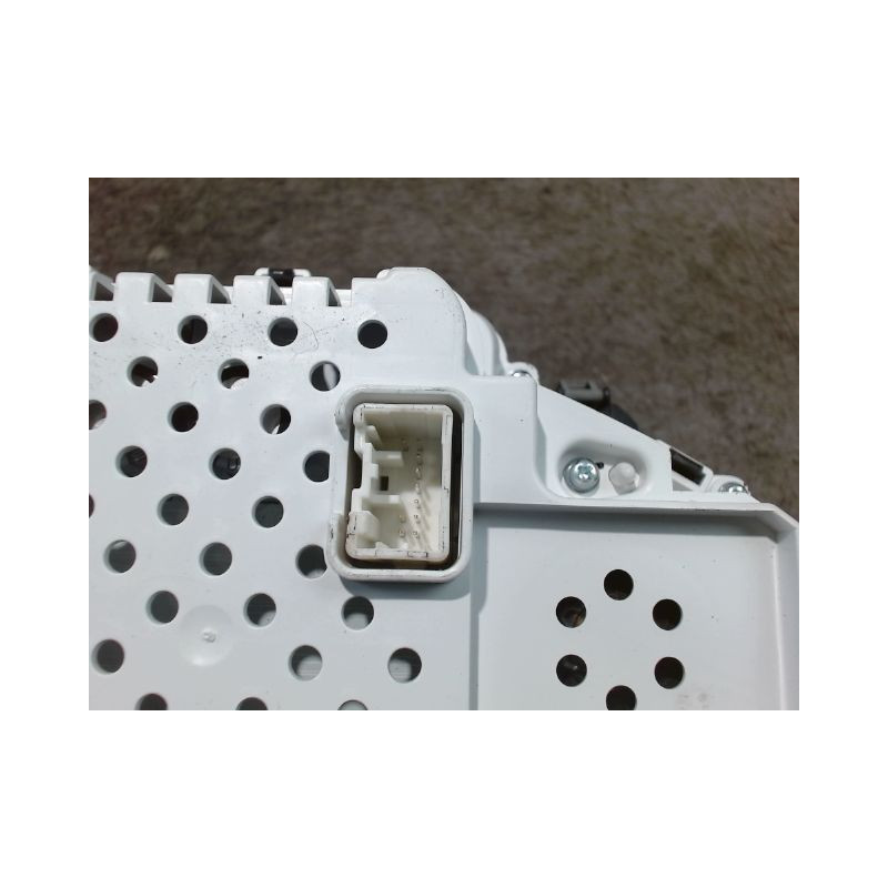 BLOC COMPTEURS VOLVO V40 2000-