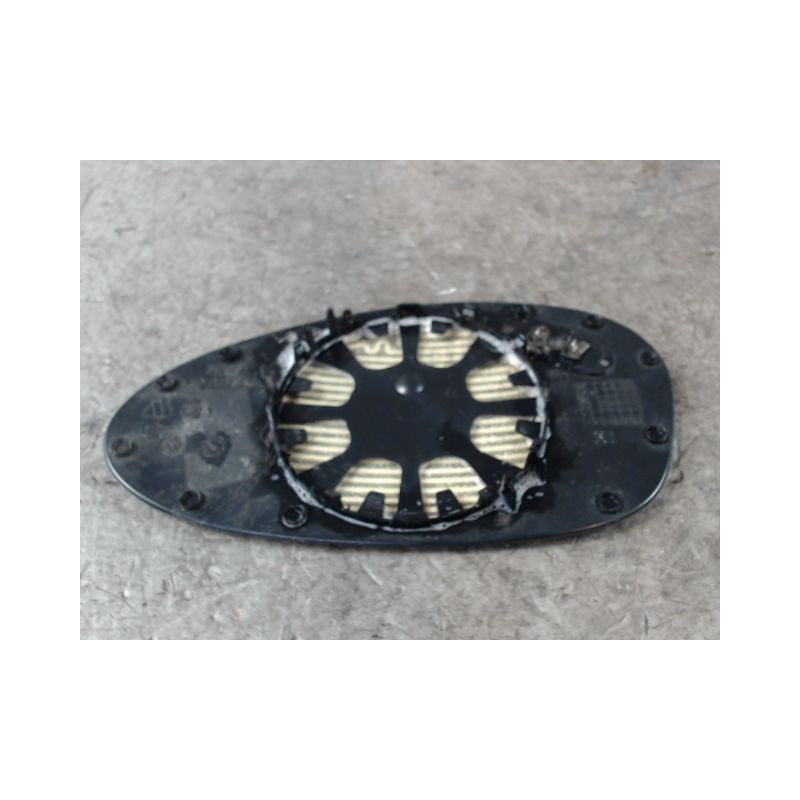 GLACE RETROVISEUR EXT D B.M.W. SERIE 1