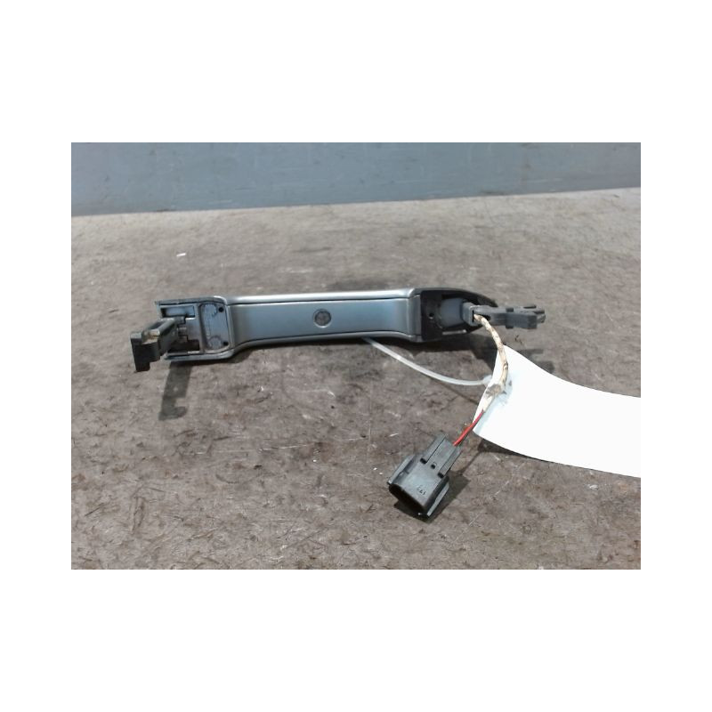POIGNEE EXTERIEURE PORTE ARRIERE GAUCHE RENAULT SCENIC II PH2 2006-